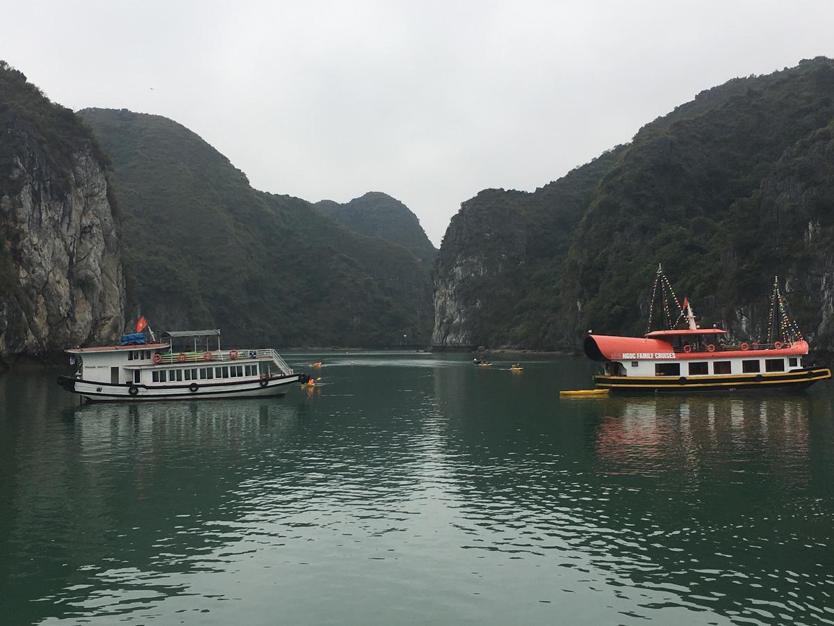 Nam Phuong Hotel Dong Khe Sau Buitenkant foto