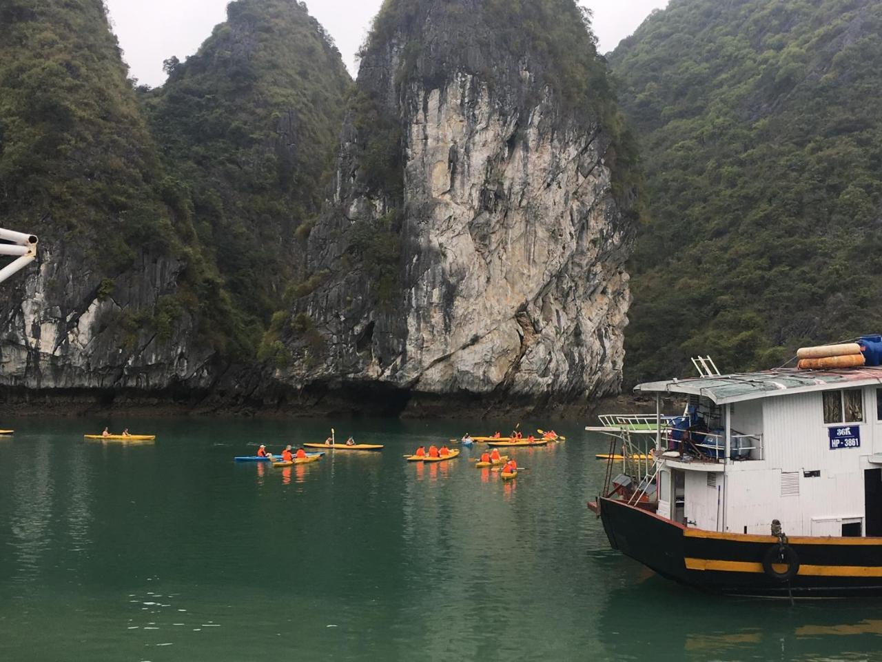 Nam Phuong Hotel Dong Khe Sau Buitenkant foto