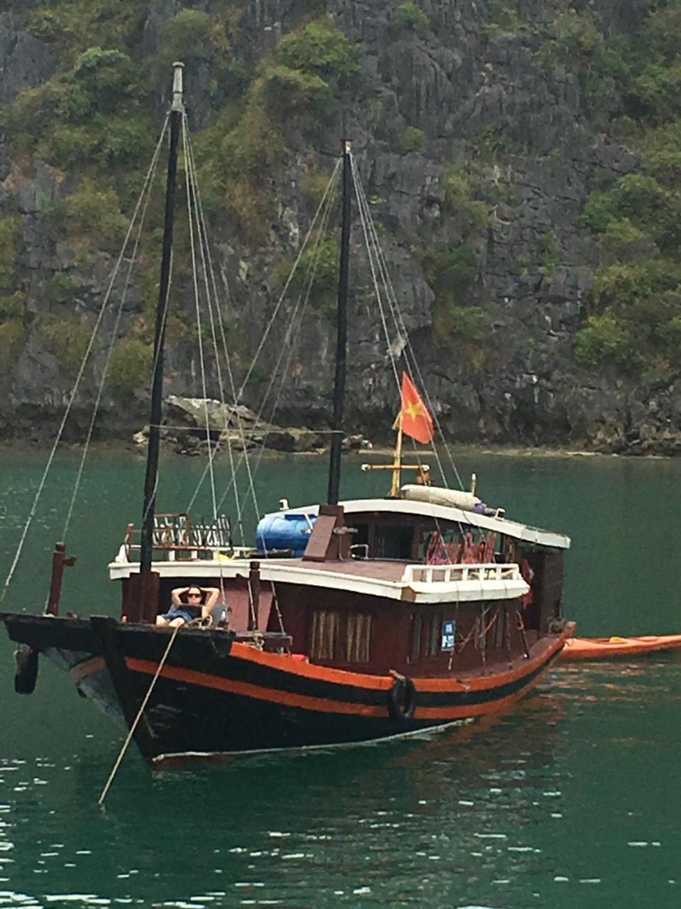 Nam Phuong Hotel Dong Khe Sau Buitenkant foto